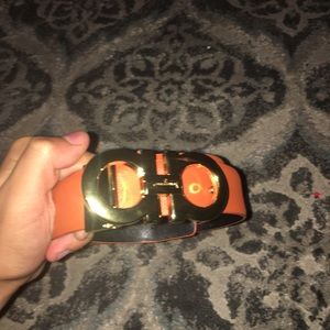 Orange Faragamo belt never worn size 32 - 40